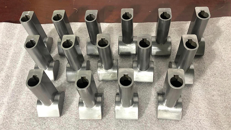 gia-cong-chi-tiet-TNT-009